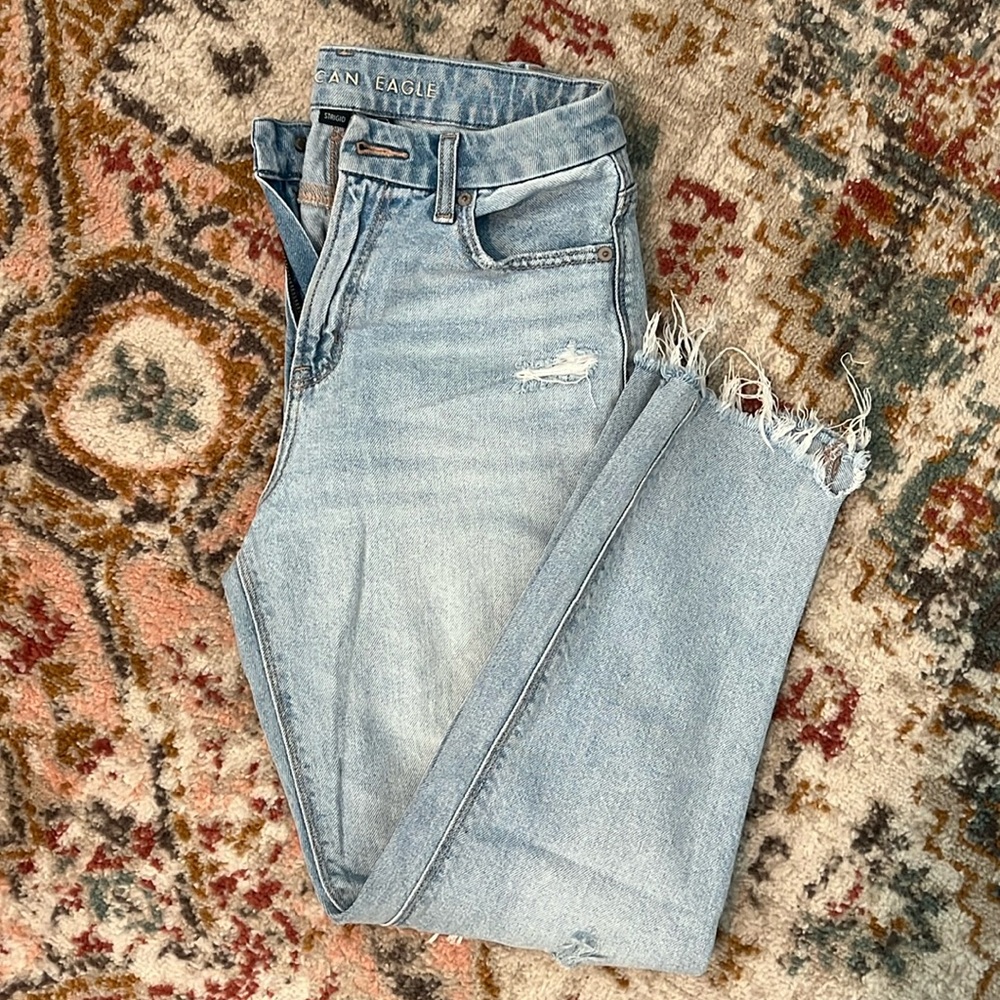 🦅American Eagle Curvy Mom Jean
